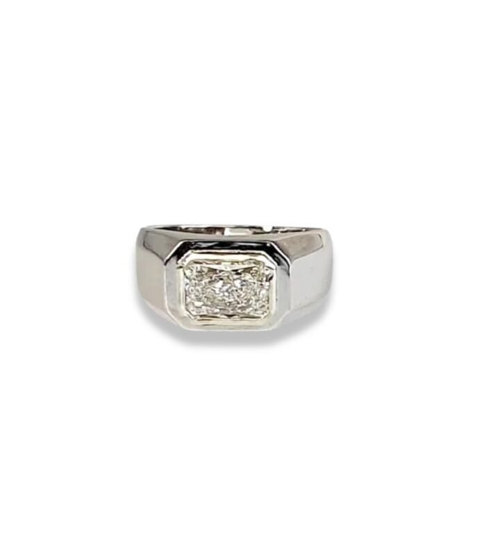 Lab Grown Diamond Set in 925 Silver Men’s Ring (1047) (Video)