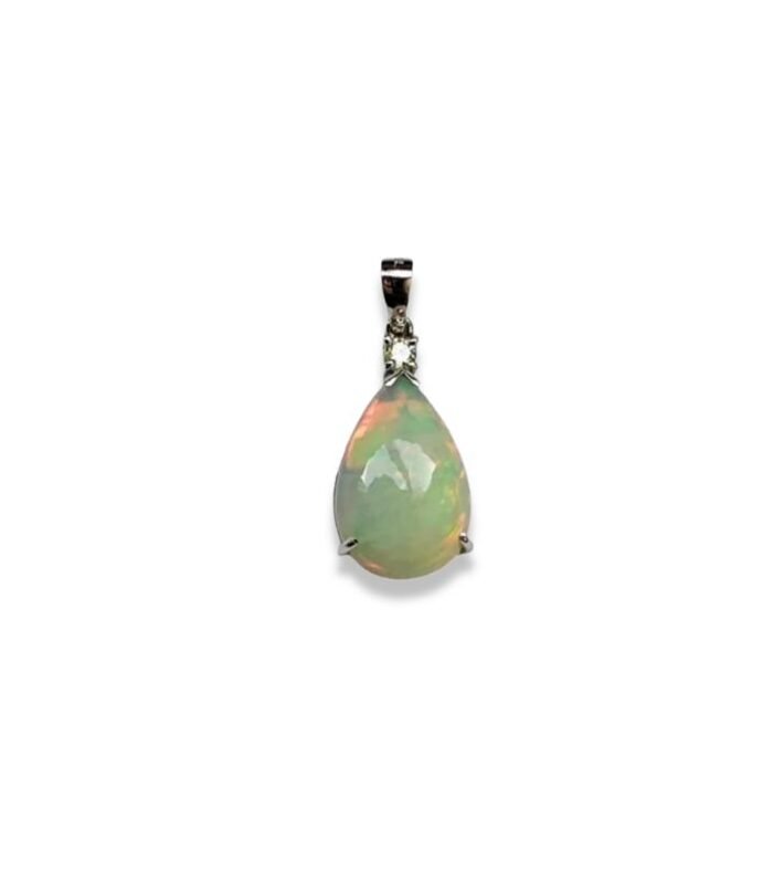 Opal set with 1 pcs 0.10 cts Diamond in 18K W-Gold Pendant (1091)