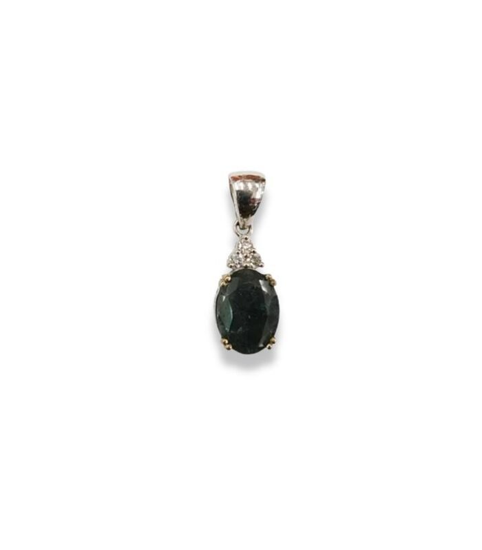 Alexandrite 4.04ct set with Diamond 0.12cts in 14K W-Gold Pendant (12x9mm) (1101)