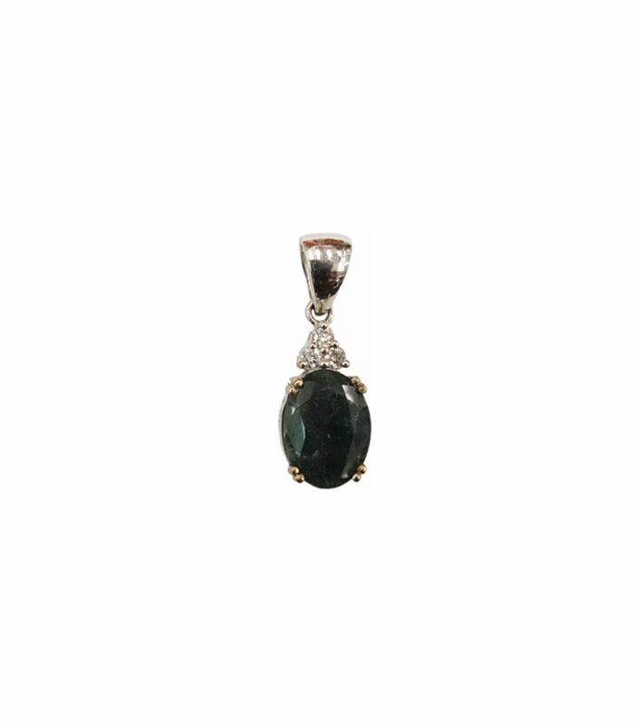 Alexandrite 4.04ct set with Diamond 0.12cts in 14K W-Gold Pendant (12x9mm) (1101)