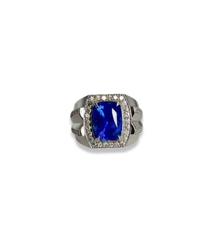 Blue Sapphire 8.23ct with Diamonds in 9K W-Gold Men's Ring (21x20mm) (1120) (Video)